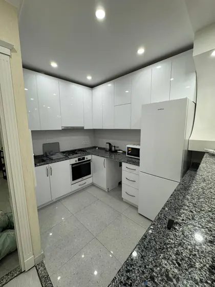 2+1, 70 м², ул. Кобаладзе 8а