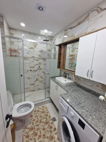 3-комнатная квартира возле Парка 6 Мая