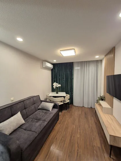 1+1 квартира, 52 м², ул. Адлия 6