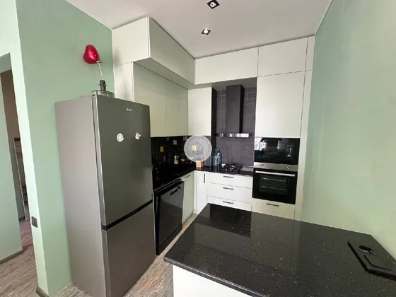 Двухкомнатная квартира в хорошем районе