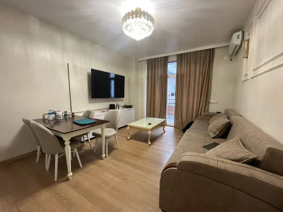 1+1 квартира в Батуми, ул. Тбел Абусеридзе 32