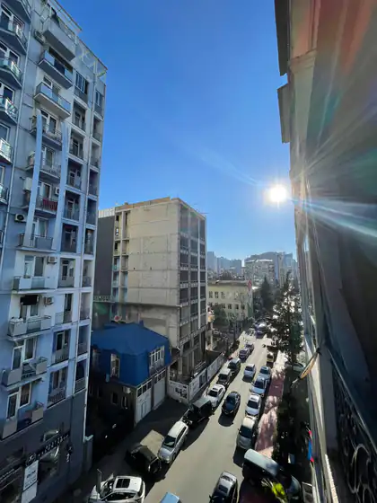 Квартира с отдельной спальней, кухней и залом (70 кв/м)