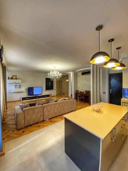 Просторная 3+1 квартира в центре, 135 м²