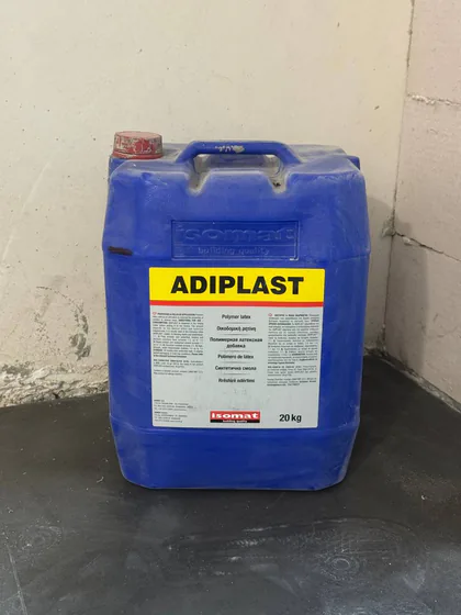Adiplast строительный клей/герметик