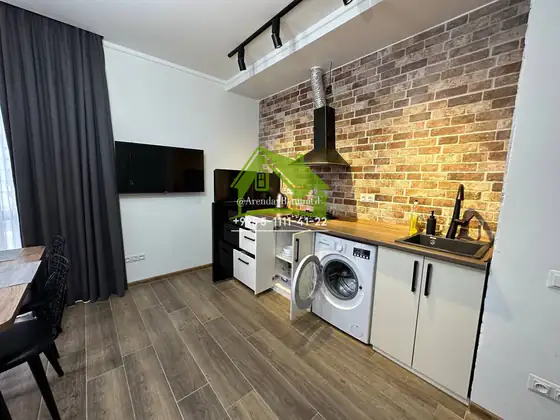 1+1, 50 м², Батуми