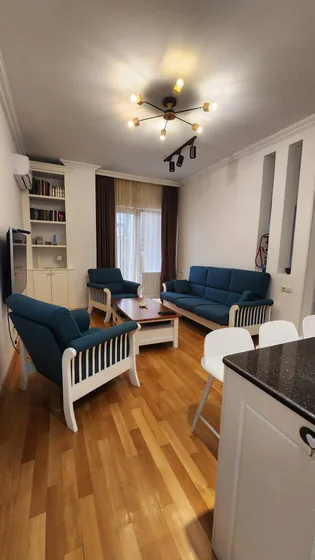 2+1, 100 м², ул. Важа Пшавела 17