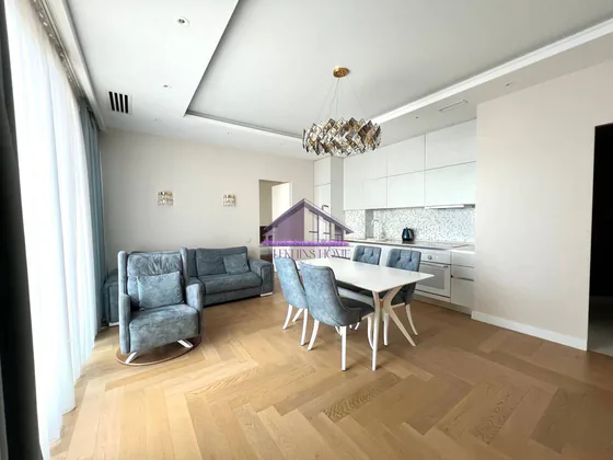 4-комнатная квартира премиум-класса на Руставели, 40