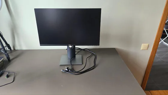 Монитор Dell P2319H 23"