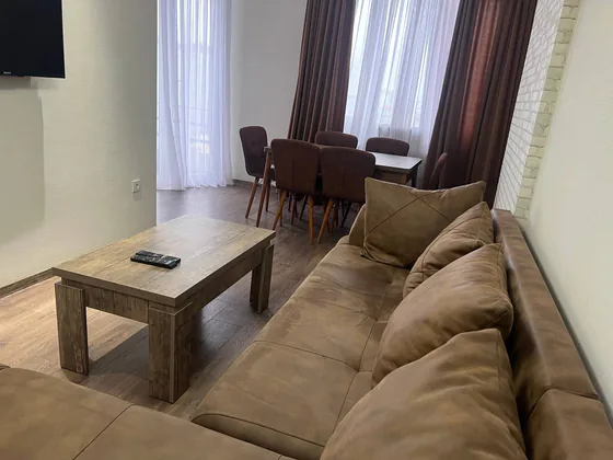 Абусеридзе 5, 1 спальня, 50 м2