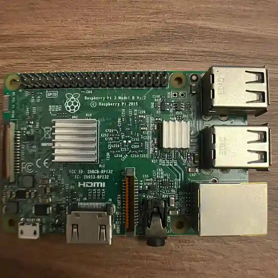 Raspberry Pi 3 Model B V1.2 с корпусом