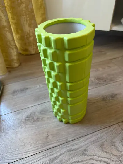 Массажный ролик (foam roller) для фитнеса