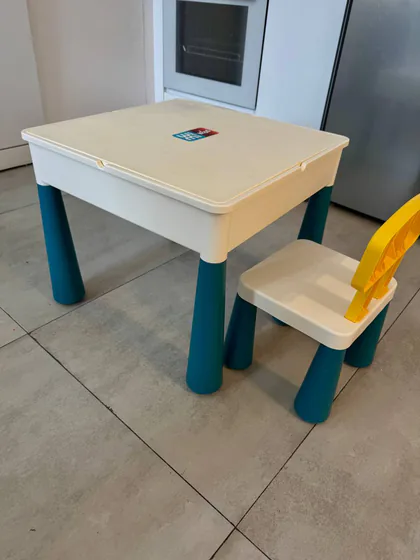 Детский столик-трансформер WiMi со стульчиком