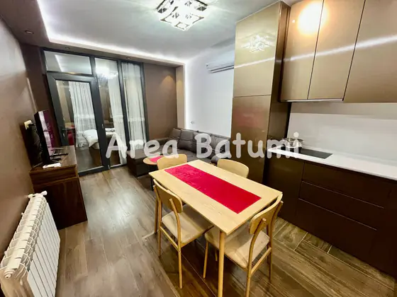 2-комнатная квартира в новом доме, 42м2, Батуми