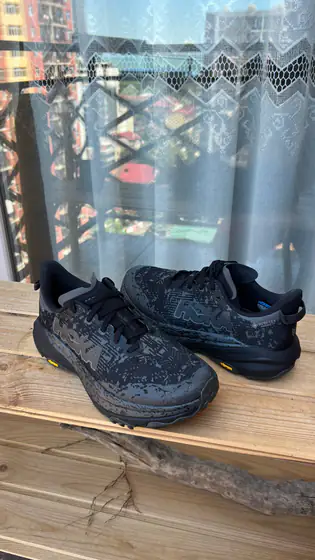 Кроссовки трекинговые Hoka Speedgoat 6 Gtx Wide