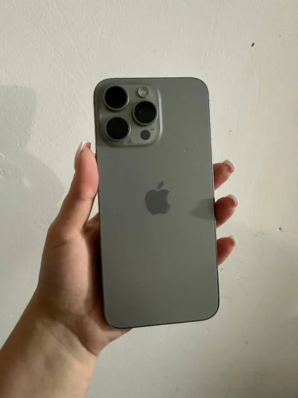 iPhone 15 Pro Max 256 GB