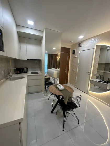 Студия 40 м2, Качинских 8