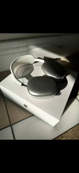 Наушники Apple AirPods Max серебристый