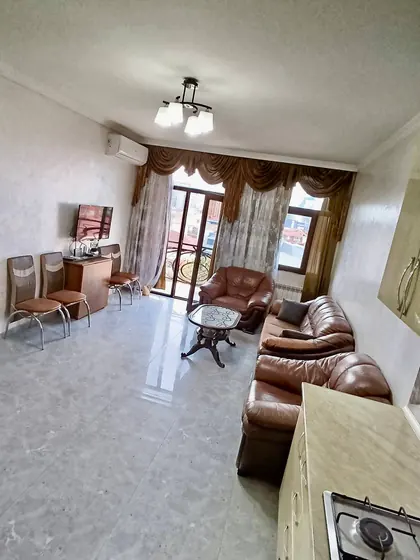 3 спальни, 100м2, Батуми, старый город