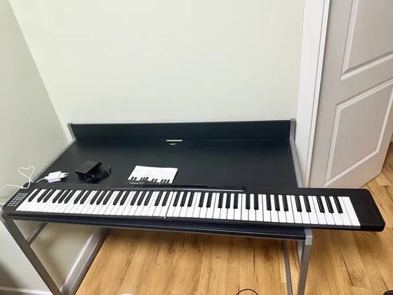 Электропианино, складное с подставкой