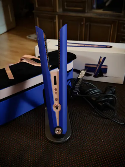 Dyson Corrale™ Blue Blush